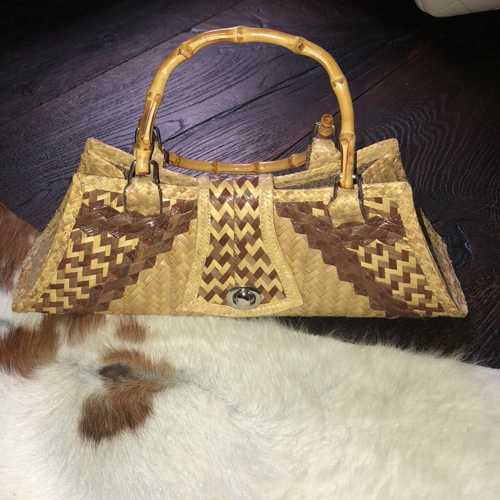 Straw bag